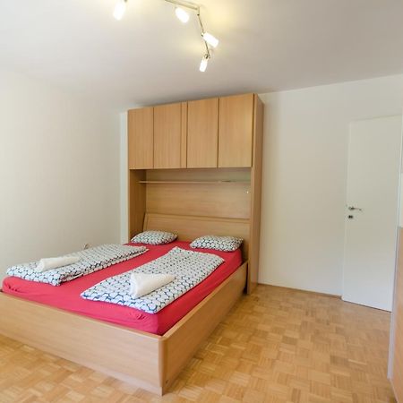 Apartment Near The Train Station Ljubljana Eksteriør bilde