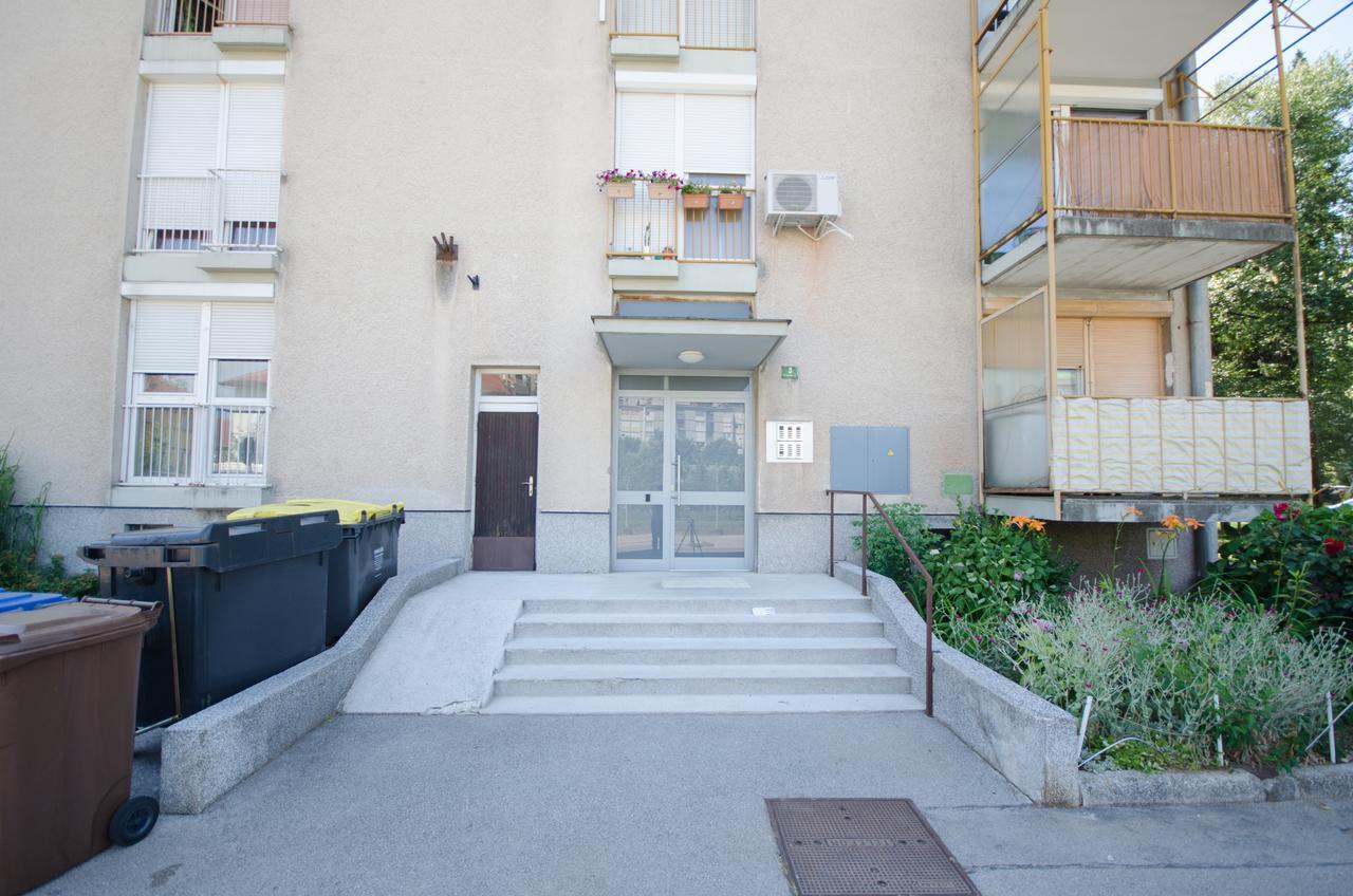Apartment Near The Train Station Ljubljana Eksteriør bilde