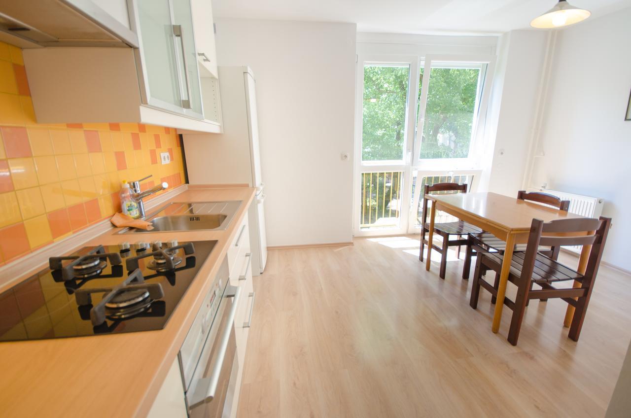 Apartment Near The Train Station Ljubljana Eksteriør bilde