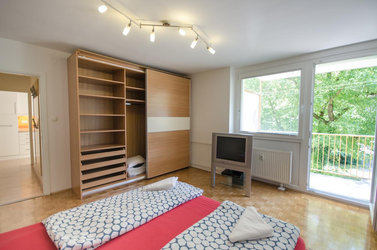 Apartment Near The Train Station Ljubljana Eksteriør bilde